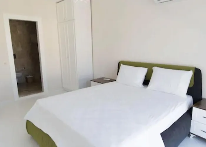 Petrum Sunset Apartmanhotel